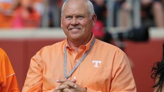 Phillip Fulmer buries speculation about a return to coaching, shares support for Jeremy Pruitt (Phil Fulmer)