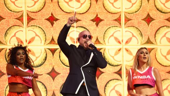 FIU: No, Pitbull is not in breach of contract with us (Pitbull FIU)