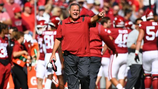 Watch: Controversial no-fumble call again goes against Arkansas in loss to Auburn