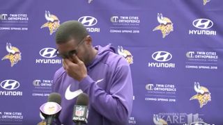 Randy Moss moved to tears when talking about how much Dennis Green meant to him (Randy Moss)