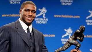 Reggie Bush reportedly set to get Heisman Trophy back (Heisman)