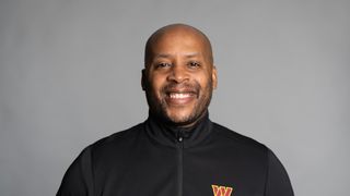 Sources: Memphis set to bring home former star player, NFL coach for defensive spot (Reggie Howard)
