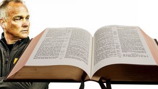 Mark Richt had personalized Bibles made for every one of his Miami players and staff (Featured)