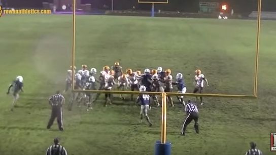 The most interesting two point conversion of the weekend (Clemson)
