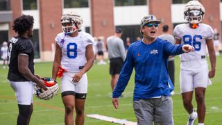 Billy Napier, Florida promote Russ Callaway for the third time, this time to offensive coordinator (Billy Napier)