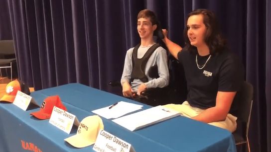 Video: This signing day moment will give you chills (National Signing Day)
