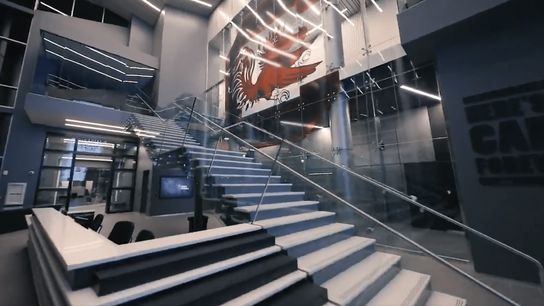 Video: South Carolina players get first look at new $50 million facility