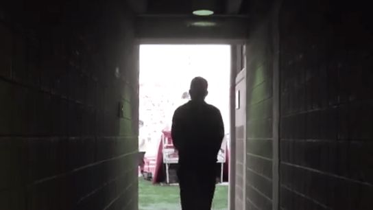 Video: Washington's touching tribute to Chris Petersen (Featured)