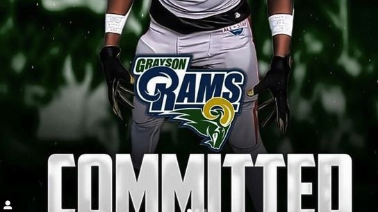 Are kids making high school announcements the next big trend?