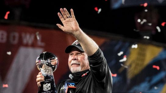 Bruce Arians steps down as Tampa Bay Bucs head coach