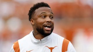 UNLV set to hire Texas assistant as offensive coordinator (Barry Odom)
