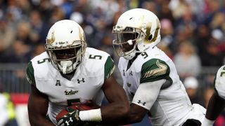 South Florida fires head coach Jeff Scott, the former Clemson star assistant (jeff scott)