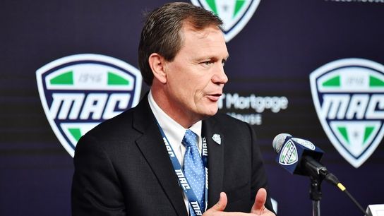 MAC commish blasts NCAA; calls for overhauls to APR, signing-cap rules