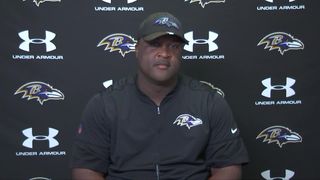 Tee Martin interviewing for NFL coordinator opportunity (tee martin)