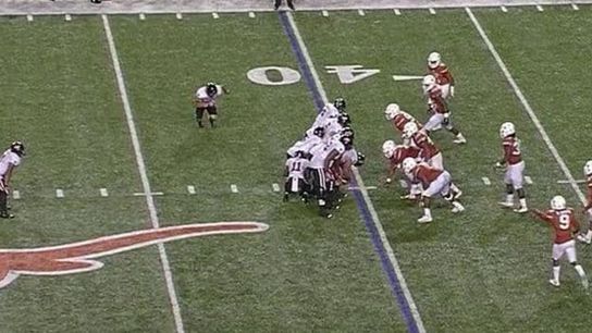 Video: Texas Tech ran an epic fake kneel play for a touchdown against Texas (Top)