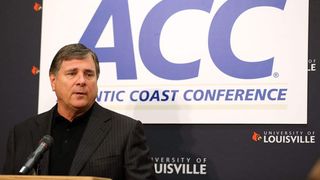 Louisville places Tom Jurich, Rick Pitino on administrative leave (Featured)