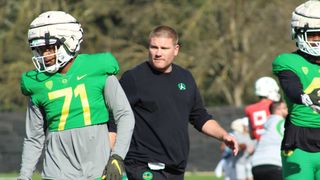 Tosh Lupoi uses "dictator" and "confrontational" to describe the vision for his Oregon defense (Tosh Lupoi)