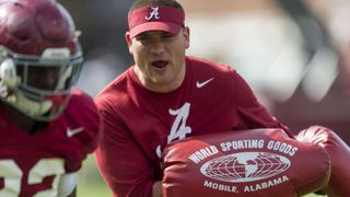 Report: Alabama expected to promote Tosh Lupoi to defensive coordinator (Featured)