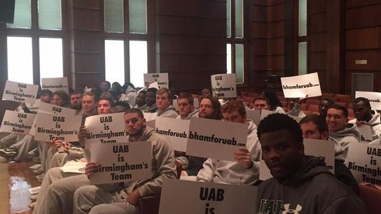 Emotional footage from inside the UAB team meeting with President Watts has emerged (UAB)