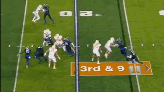 The #Twitter12Pack of things I didn't expect to see this weekend (Featured)