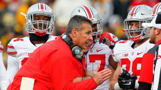 Player asks Urban if he really enjoys coaching: "I said yes. Then I said no. Then yes, then no." (Featured)