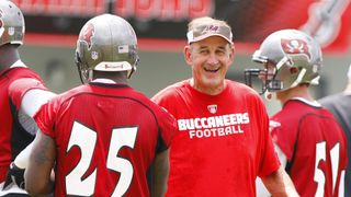 Legendary coach Monte Kiffin has died (Monte Kiffin)