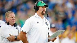 Sources: Former NFL, Notre Dame defensive coordinator to join Alabama high school staff (Mark Hudspeth)