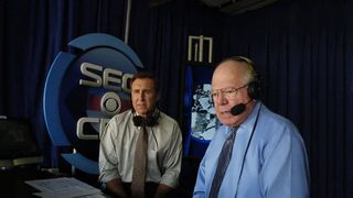 Verne Lundquist to step down as voice of SEC on CBS after 2016 (cbs)