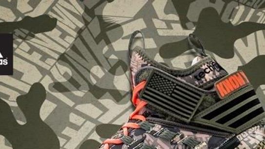 Photo: These special Veteran's day cleats Louisville will wear Saturday are one of a kind