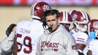 Sources: Western Michigan hiring Walt Bell as OC (Walt Bell)