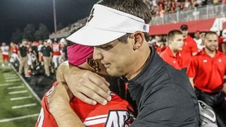 6 tips for young coaches to improve as leaders (tips)