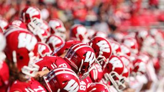 Sources: Wisconsin to hire NFL assistant to coach defensive line (Luke Fickell)