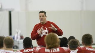 Video: Wisconsin takes you inside how they prep their scout team (Featured)