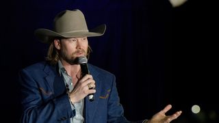 Dabo Swinney thinks he's about to hear a concert from LSU head coach Brian Kelly, but it's actually a country music star (Dabo Swinney)