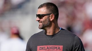 The highest-paid tight ends coaches in college football: 2025 edition (#highestpaid2025). Photo by BRYAN TERRY/THE OKLAHOMAN / USA TODAY NETWORK via Imagn Images