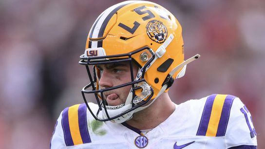 To help pay players, LSU planning to sully uniforms with advertisements