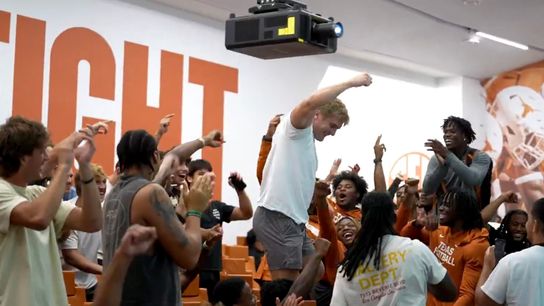 #ScholarshipAlert: Chad Powers shows us that the more things change, the more they stay the same (Texas Football)